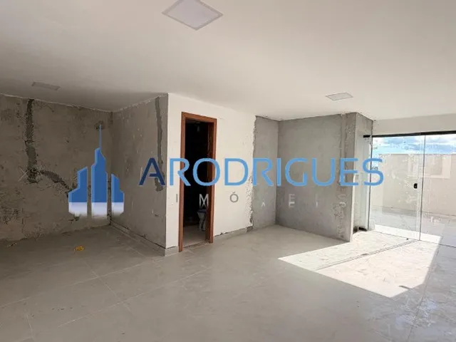 Imagem 12: Casa triplex em Condomínio de Alto Padrão em Buraquinho, Lauro de Freitas-BA: 4