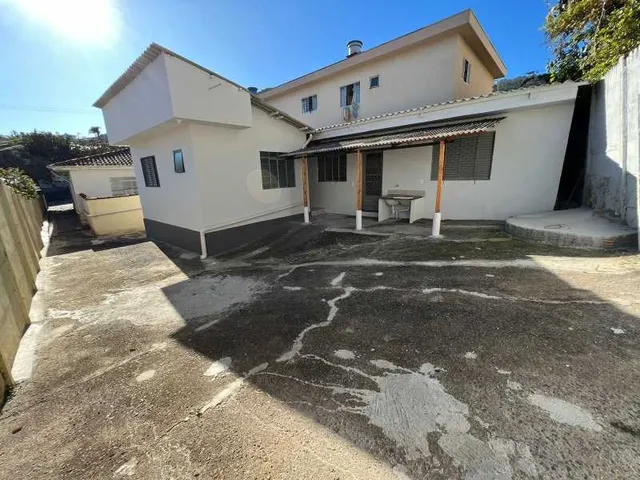 Imagem: Casa de rua - / Residencial / Jardim Santa