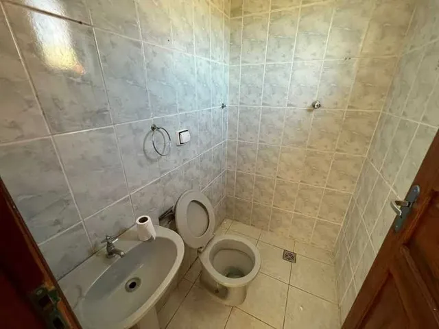 Imagem 5: Casa de rua - / Residencial / Jardim Santa Rosália