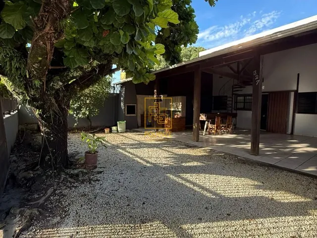 Imagem: Casa a 450 metros do mar