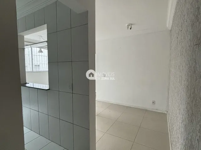 Imagem 2: Apartamento à venda no bairro Glória - Porto Alegre/RS