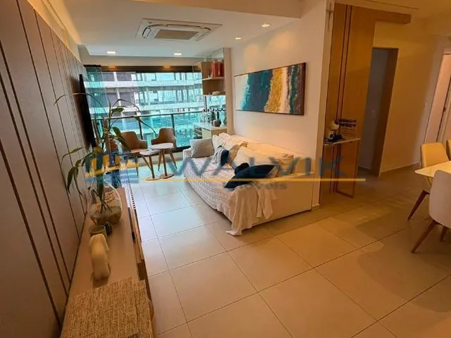 Imagem: O apartamento possui 3 Dormitórios, 1 Suíte, 3 Banheiros,