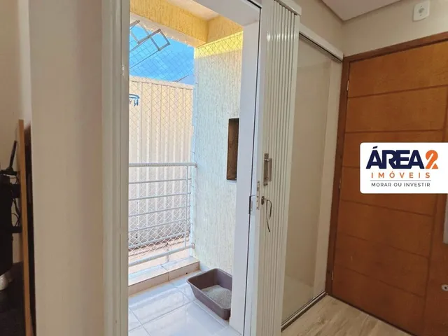 Imagem 5: Apartamento 2 Quartos com Suíte e 2 Vagas no Portão, Curitiba