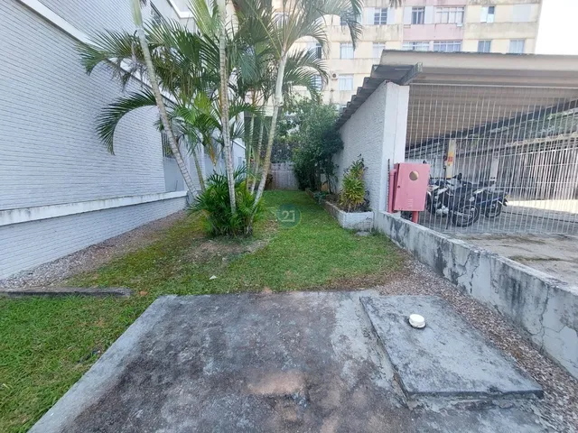Imagem 6: Alugo apartamento semi-mobiliado com 03 dormitórios, 01 vaga de garagem, em Capoeiras