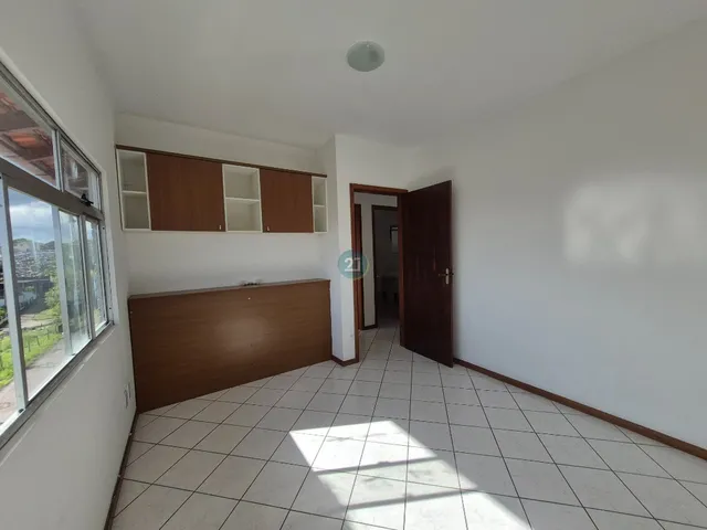 Imagem 15: Alugo apartamento semi-mobiliado com 03 dormitórios, 01 vaga de garagem, em Capoeiras