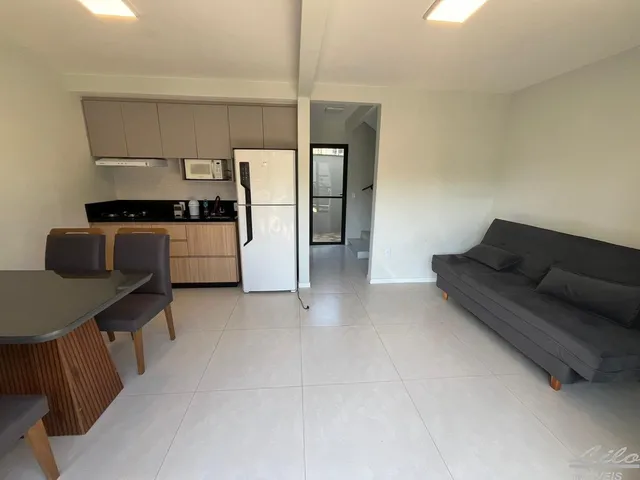 Imagem 10: Lindo sobrado no coração de Penha/SC!!