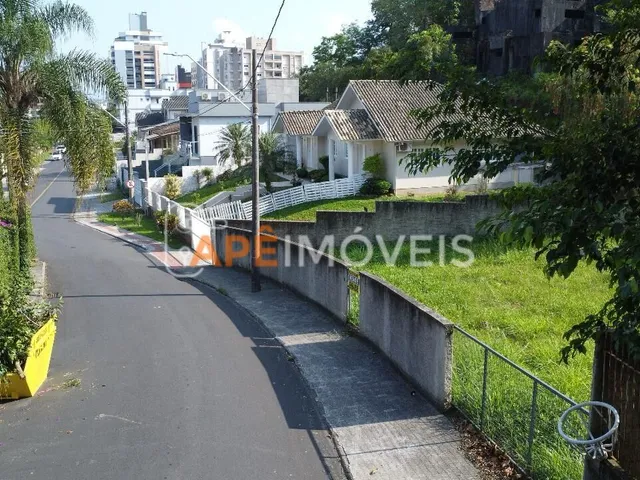 Imagem 3: Terreno à venda no bairro Comerciário - Criciúma/SC