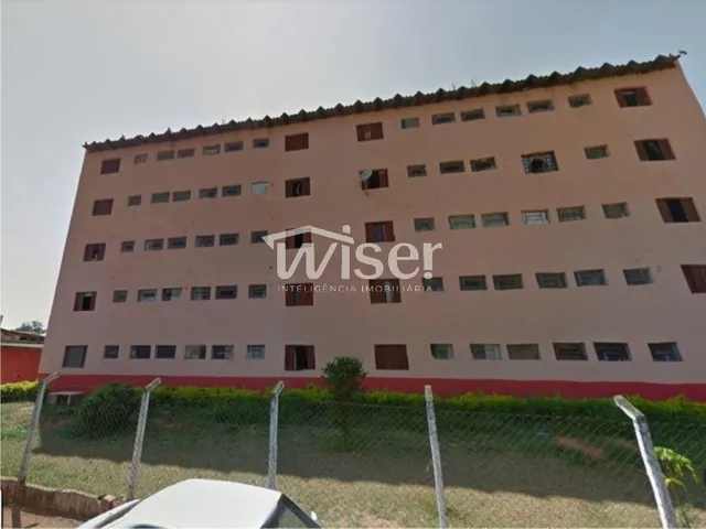 Imagem: Apartamento com 2 Quartos À Venda no Conjunto