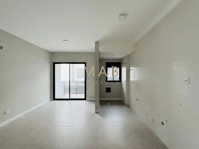 Imagem 3: APARTAMENTO DIFERENCIADO NA CACHOEIRA DO BOM JESUS | 2 DORMITÓRIOS