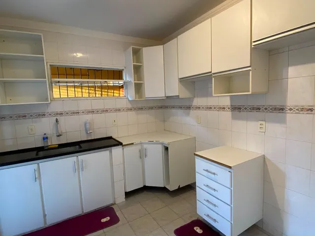 Imagem 4: Vendo excelente casa em Itapuã, 3/4 sendo 1 suíte, 178m², R$ 460.000,00, aceita