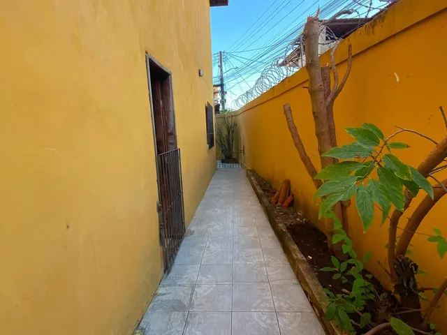 Imagem 10: Vendo excelente casa em Itapuã, 3/4 sendo 1 suíte, 178m², R$ 460.000,00, aceita