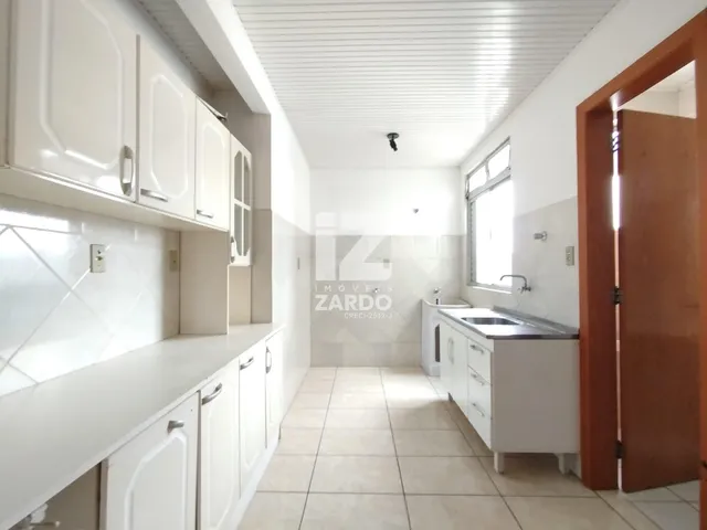 Imagem 4: APARTAMENTO NO CENTRO, CONTENDO DOIS QUARTOS, SALA, COZINHA E BANHEIRO