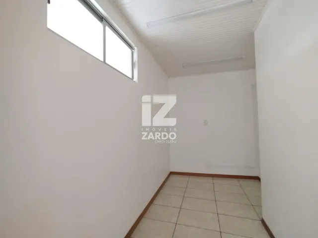 Imagem 5: APARTAMENTO NO CENTRO, CONTENDO DOIS QUARTOS, SALA, COZINHA E BANHEIRO