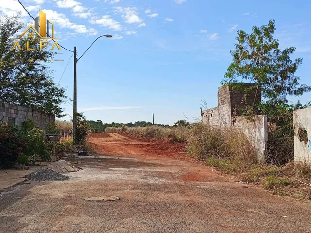 Imagem 5: Lote a prestação, murado e com barracão iniciado no setor vila dourada em Abadia