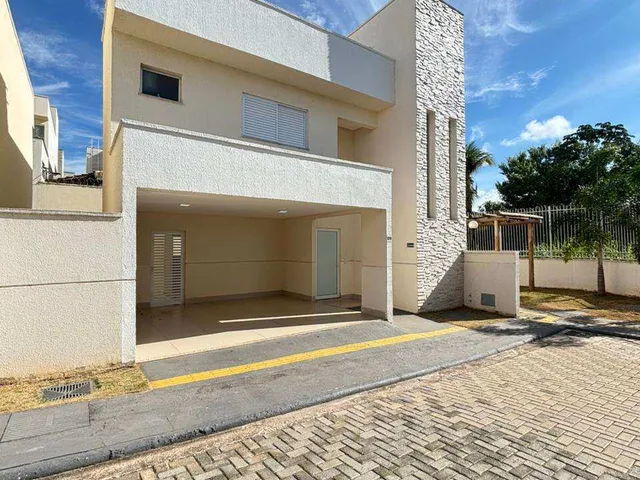 Imagem: Sobrado em condomínio à venda em Aparecida