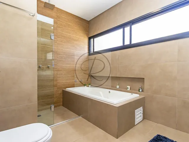 Imagem 5: Sobrado à venda em Curitiba, Xaxim, com 3 quartos, 182m²