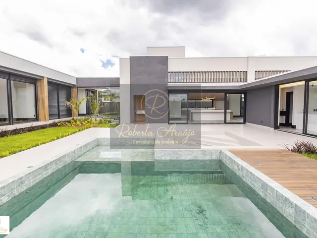 Imagem 7: Casa À Venda em Curitiba, Cidade Industrial, com 4 Quartos, 525M²