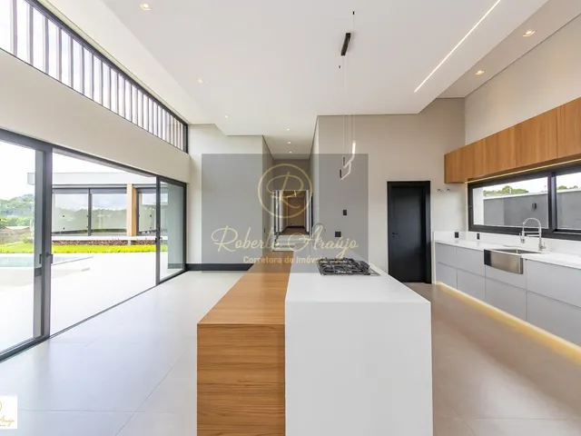 Imagem 11: Casa À Venda em Curitiba, Cidade Industrial, com 4 Quartos, 525M²