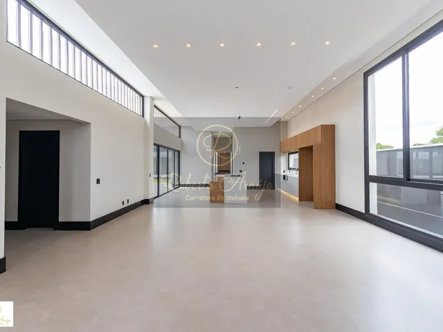 Imagem 15: Casa À Venda em Curitiba, Cidade Industrial, com 4 Quartos, 525M²