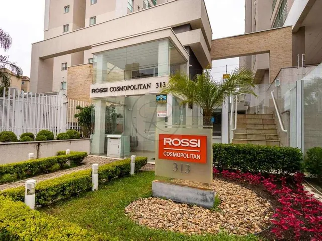 Imagem: O apartamento possui 2 Dormitórios, 1 Suíte, 2 Banheiros,