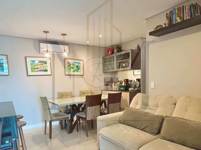 Imagem 6: Apartamento À Venda em Curitiba, Portão, com 2 Quartos, 66M²