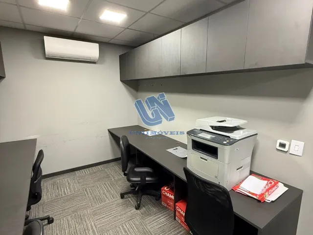 Imagem 12: Sala comercial nascente com 103,79m2 dividida em varias salas na Pituba