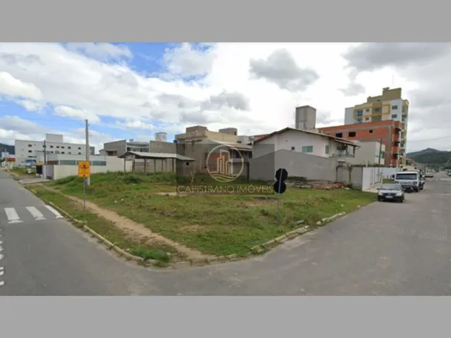 Imagem: Terreno à venda no bairro Santa Regina