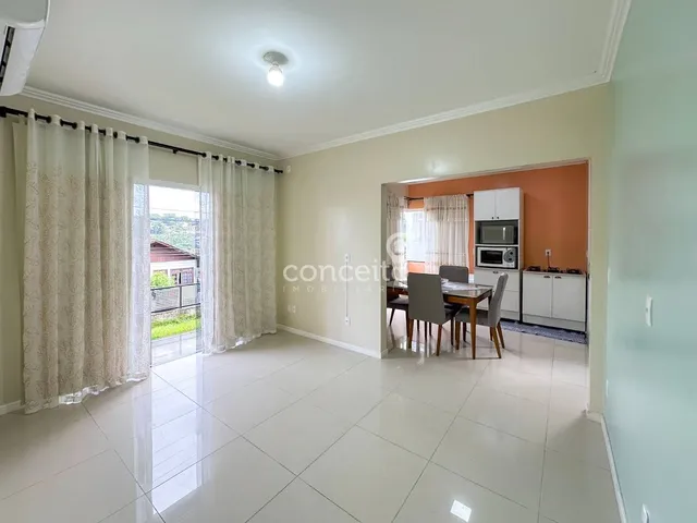 Imagem 8: Casa com 3 Dormitórios sendo 1 Suíte no Fortaleza!