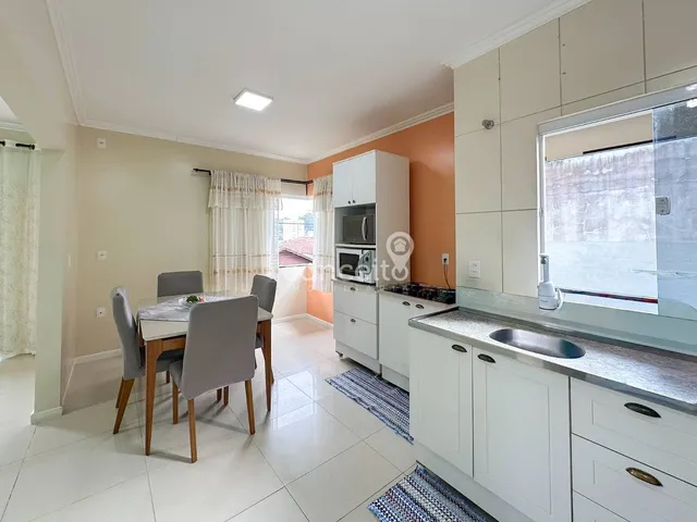 Imagem 7: Casa com 3 Dormitórios sendo 1 Suíte no Fortaleza!