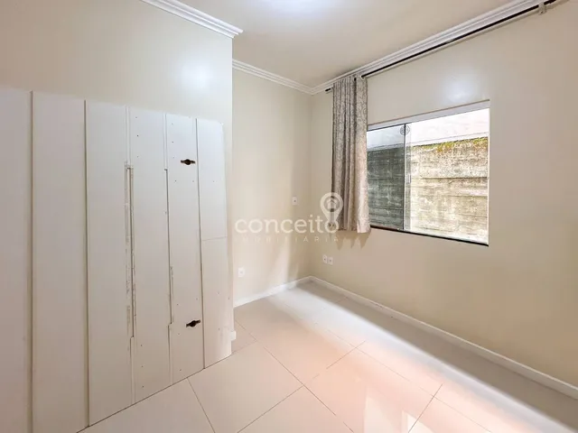 Imagem 5: Casa com 3 Dormitórios sendo 1 Suíte no Fortaleza!