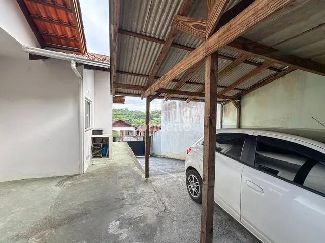 Imagem 6: Casa com 3 Dormitórios sendo 1 Suíte no Fortaleza!
