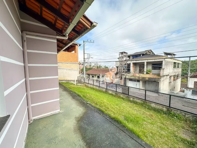 Imagem 11: Casa com 3 Dormitórios sendo 1 Suíte no Fortaleza!
