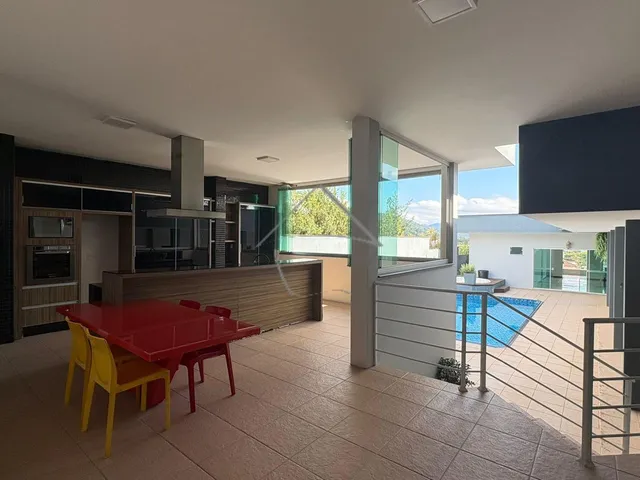 Imagem: Casa Semimobiliada para Locação no Bairro