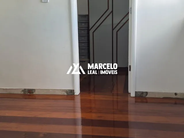 Imagem 9: VENDO UMA CASA ESPETACULAR, 03 QUARTOS, 03 BANHEIROS, DEPENDÊNCIA DE EMPREGADA