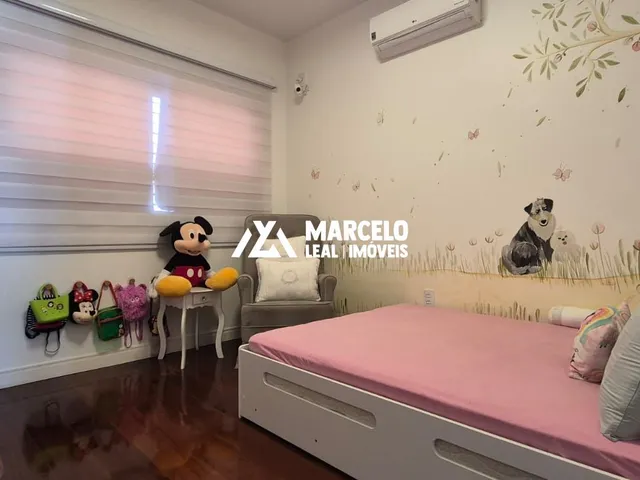 Imagem 5: VENDO UMA CASA ESPETACULAR, 03 QUARTOS, 03 BANHEIROS, DEPENDÊNCIA DE EMPREGADA