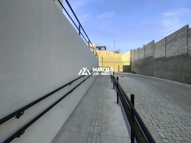 Imagem 3: Vendo Apartamento novo 1º andar com 2 quartos sendo 1 suíte no Alto Maron - Por