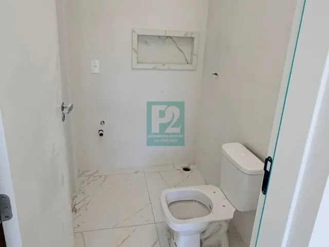 Imagem 9: Oportunidade! Sobrado Pronto Para Morar Na Praia De Bombas - Bombinhas/SC