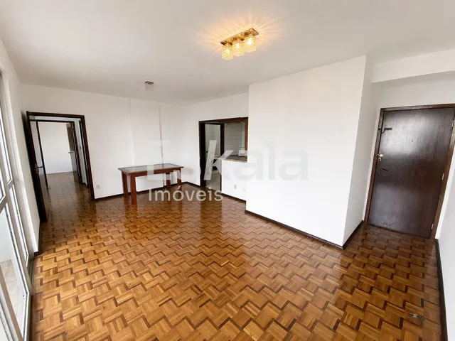 Imagem 2: Apartamento Semimobiliado Com 01 Suíte + 02 Quartos