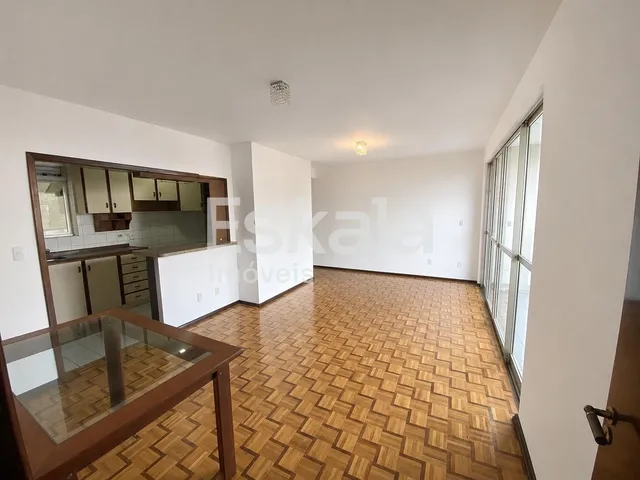 Imagem 3: Apartamento Semimobiliado Com 01 Suíte + 02 Quartos