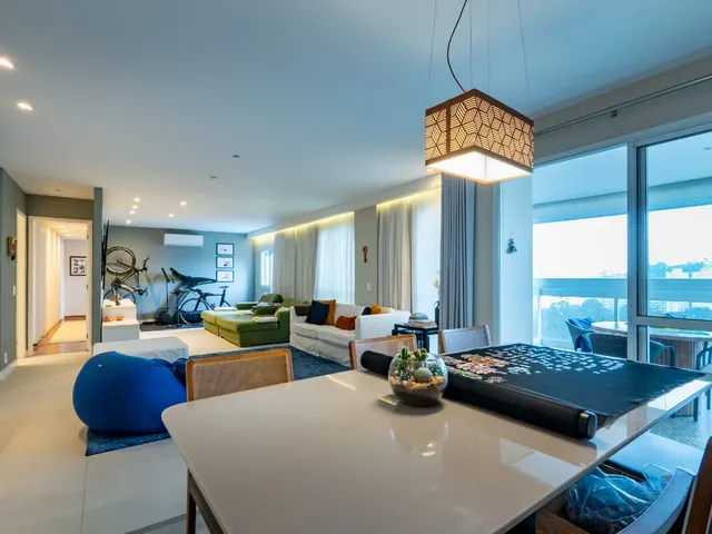 Imagem: O apartamento possui 3 Dormitórios, 3 Suítes, 4