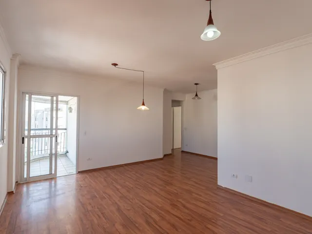 Imagem: O apartamento possui 3 Dormitórios, 1 Suíte, 3 Banheiros,