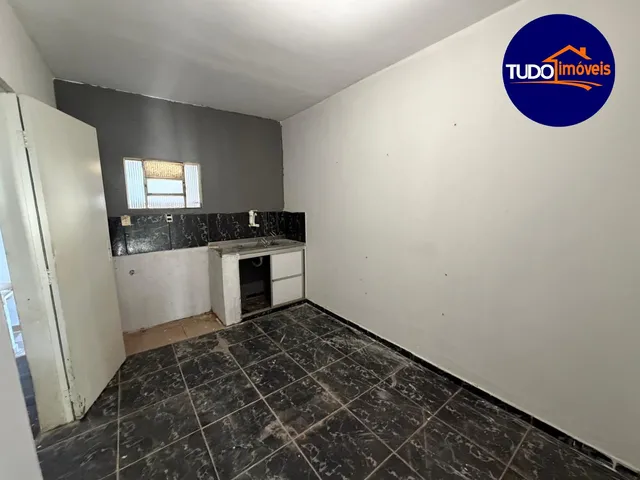 Imagem 15: Imóvel no Setor Leste (Gama) - Casa com 3 quartos, 1 banheiro e casa de fundos na quadra