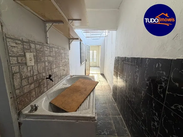Imagem 2: Imóvel no Setor Leste (Gama) - Casa com 3 quartos, 1 banheiro e casa de fundos na quadra