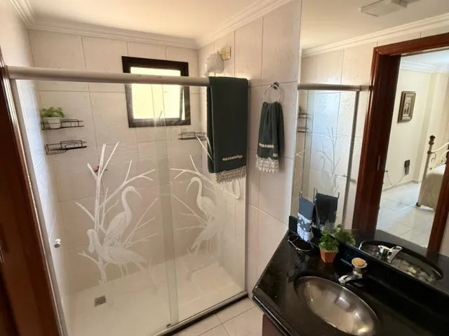 Imagem 11: Apartamento de luxo com vista para o mar na Praia do Morro em Guarapari-ES: 4 quartos, 4