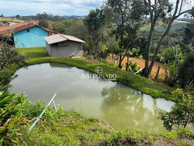 Imagem: CHACARA EM MUNHOZ MG 4000 METROS COM NASCENTE
