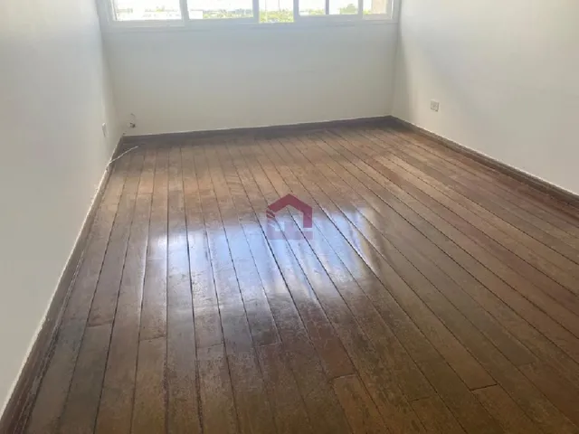 Imagem 3: SQN 306 - 77M² - 2 QUARTOS - DCE - ARMÁRIOS - ASA NORTE