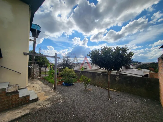 Imagem 2: Casa de Esquina à Venda no Bonsucesso, espaco amplo, oportunidade!
