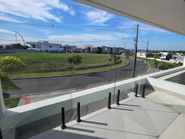 Imagem 11: Casa duplex reformada, moderna, 4 suítes, 370m², espaço gourmet, pé direito duplo