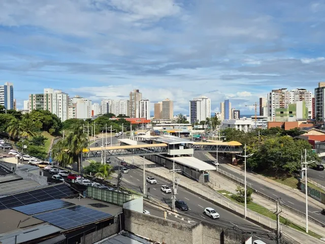 Imagem 5: Apartamento Itaigara | 1/4 Mobiliado com Varanda, Vista Mar e Garagem