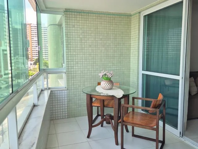 Imagem 3: Apartamento Itaigara | 1/4 Mobiliado com Varanda, Vista Mar e Garagem